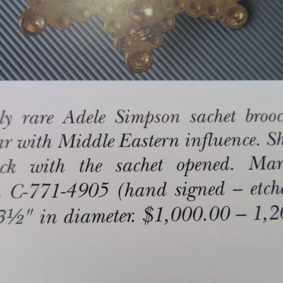 Vtg Adele Simpson book rare gold necklace ,statement, fragrance scent dispenser - Picture 4 of 15